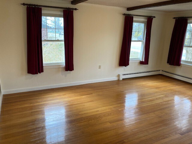 Foto del edificio - 395 Stroudwater St