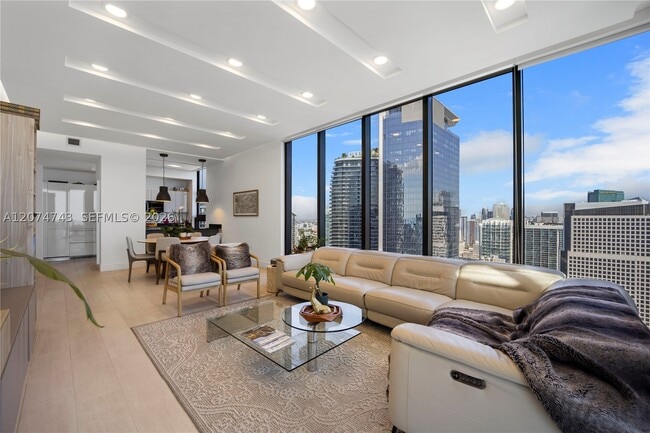 Foto del edificio - 1010 Brickell Ave
