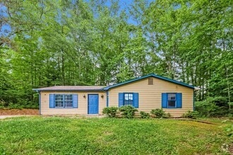Building Photo - 15 Arbacoochee Rd