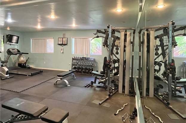 Foto principal - 4570 54th St