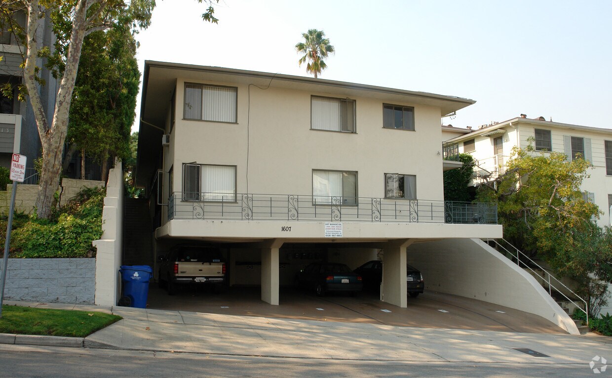 1607 Manning Ave, Los Angeles, CA 90024 Apartments in Los Angeles, CA