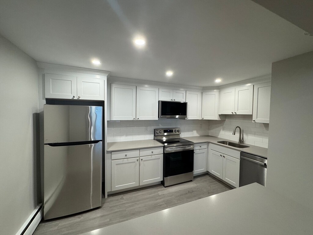Foto principal - 1395 Furnace Brook Pkwy