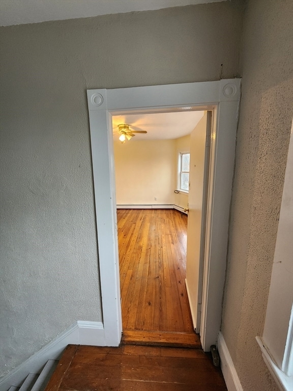 Foto del edificio - 72 Derby St