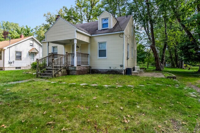 Foto del edificio - 23404 Plum Hollow St