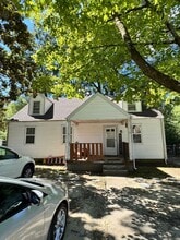 Building Photo - 3343 McGuire Dr
