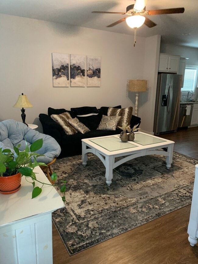 Building Photo - Northern Village @ Ross Park