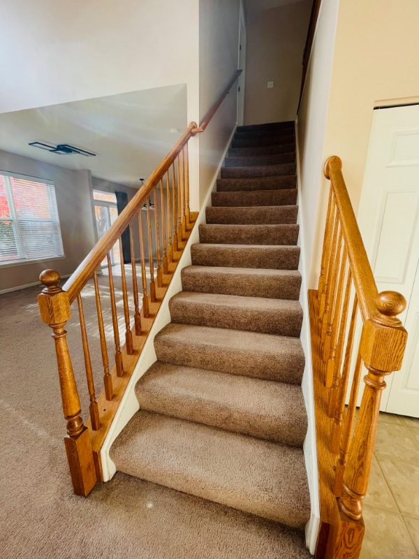 Foto del edificio - 2401 Sunshine Ln