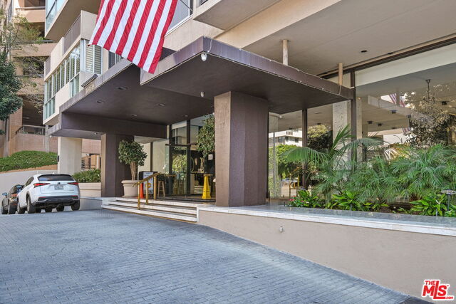 Primary Photo - 10450 Wilshire Blvd