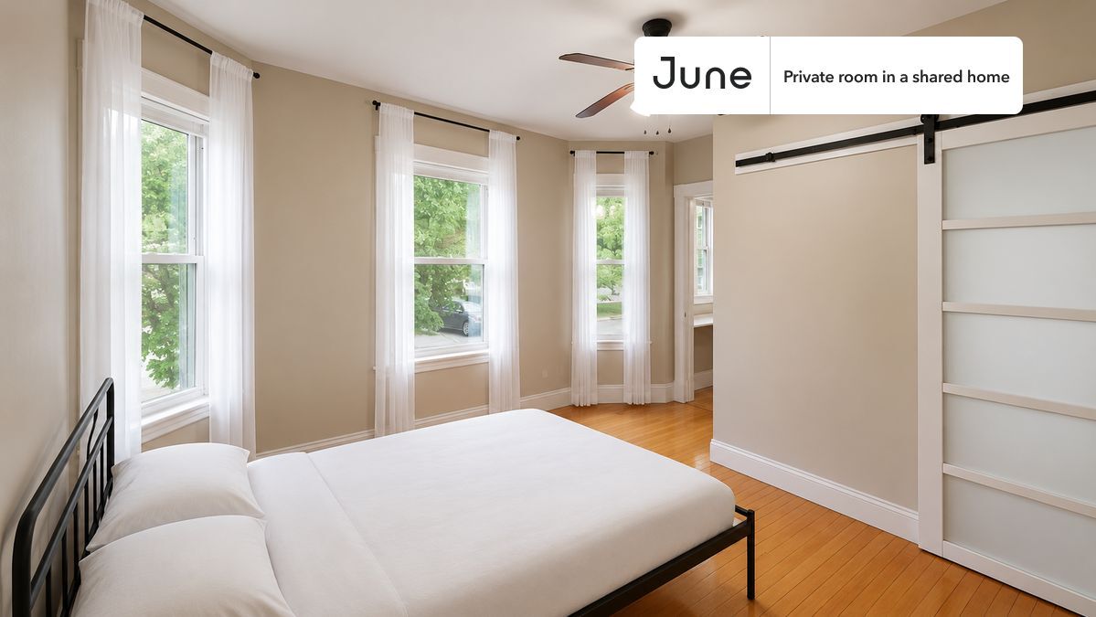 Room in Shared 6 bed/2 bath home - Room in Shared 6 bed/2 bath home