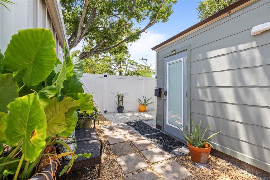Foto principal - 2859 Dartmouth Ave N