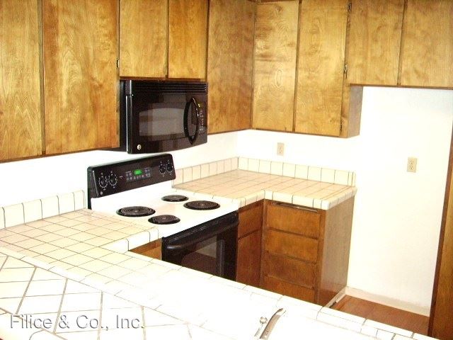 Building Photo - 153 La Crosse Dr