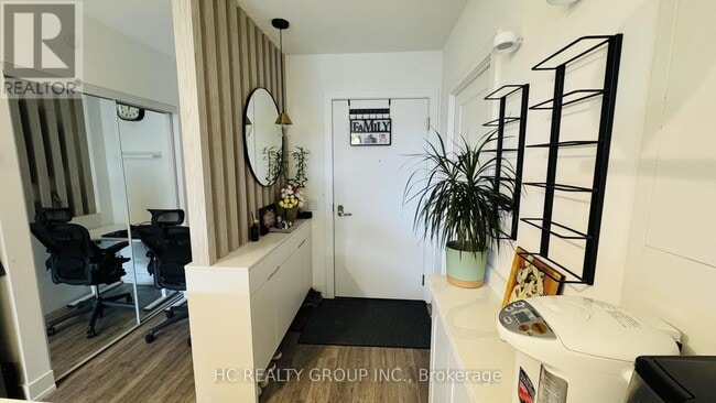 Building Photo - 9 Clegg Rd