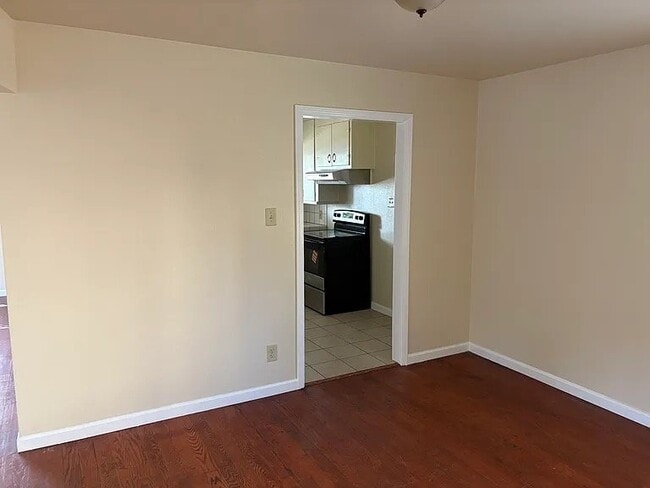 Building Photo - 116 Carquinez St