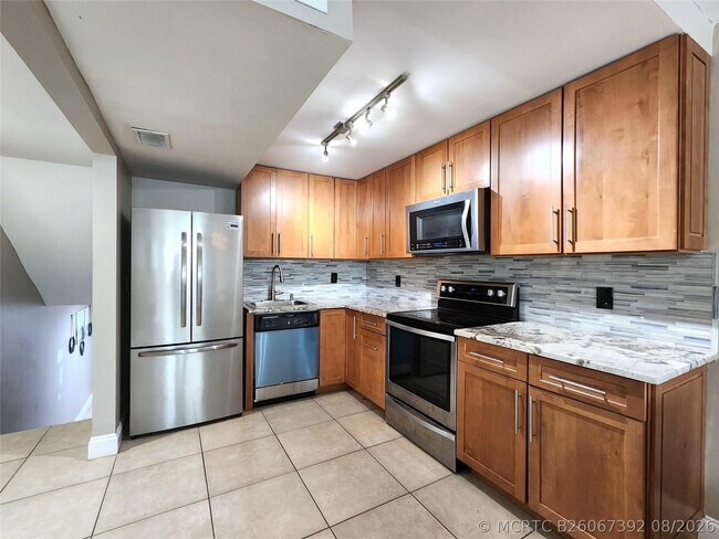 Building Photo - 755 Dotterel Rd
