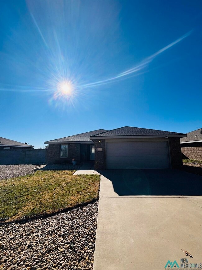 Building Photo - 517 Almond Tree Ln