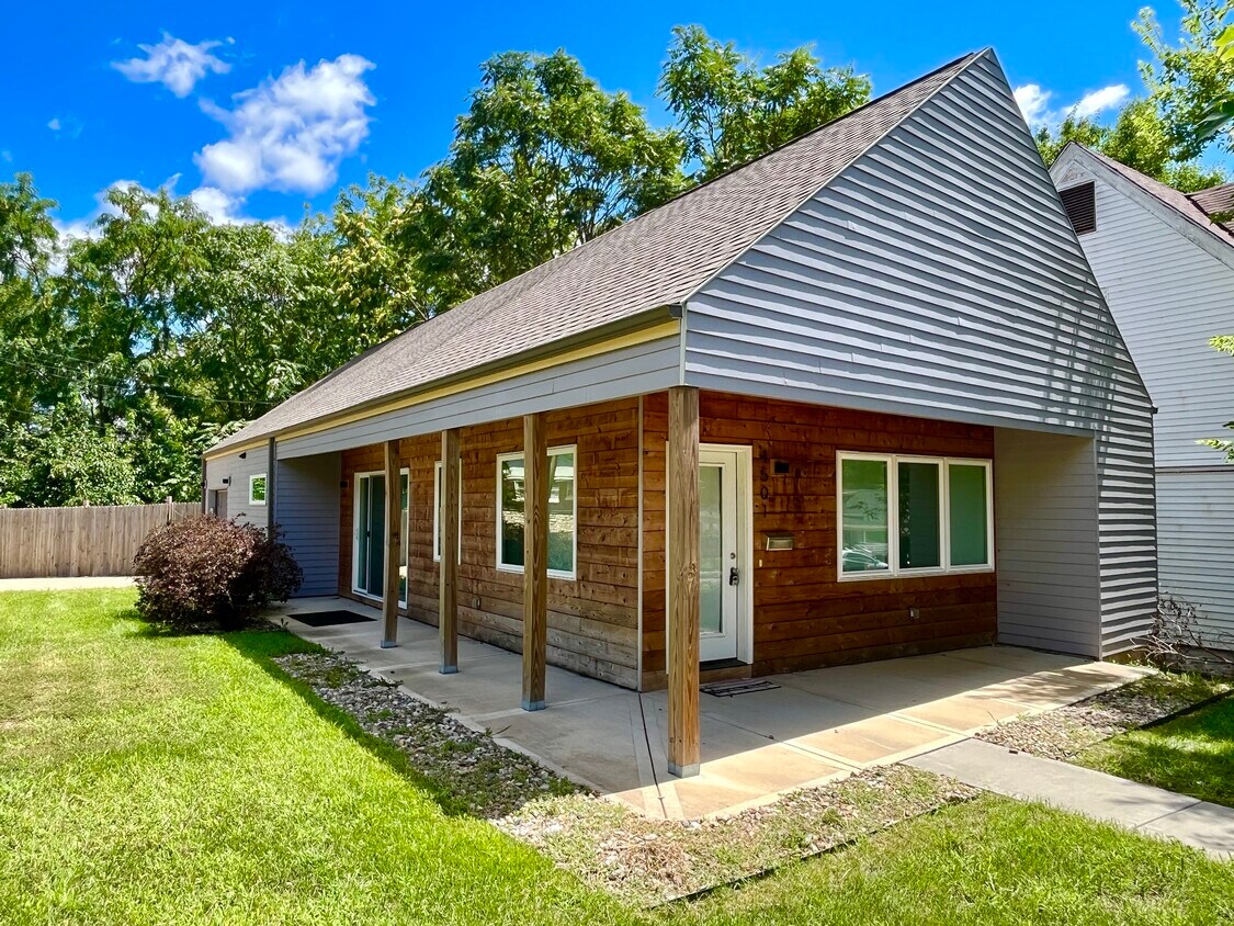 4501 Tracy Ave, Kansas City, MO 64110 House Rental in Kansas City, MO