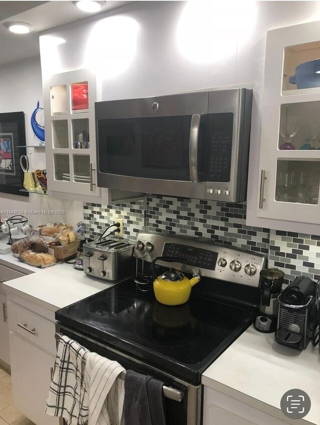 Photo - 900 NE 195th Street 510, Miami, FL 33179