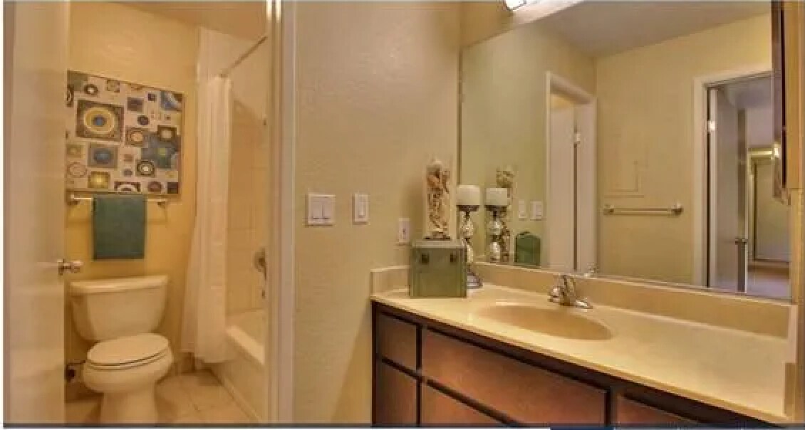 Foto principal - 3300 Wolcott Common