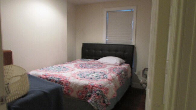 Foto del edificio - 66 E King St