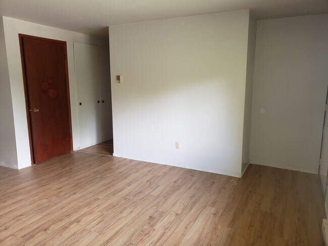 Foto del edificio - 420 SW Henry St