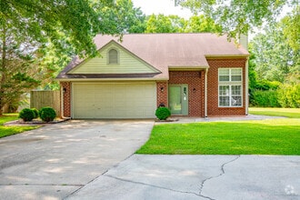 Building Photo - 4902 Woodbrook Dr