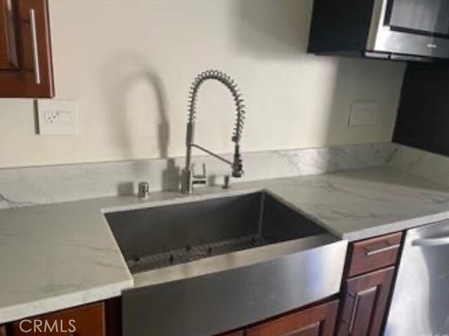 Building Photo - 2838 E Mariquita St