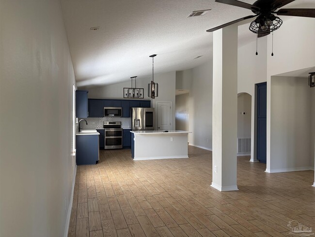 Building Photo - 4776 Hilarita Cir