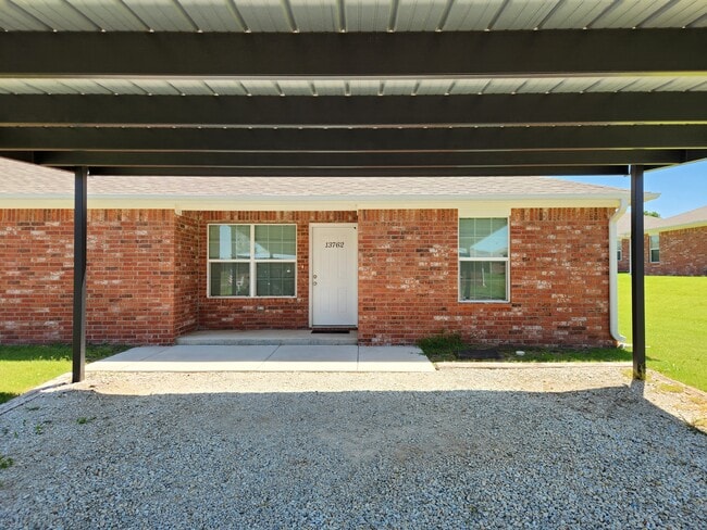 Building Photo - 13762 County Rd 1554