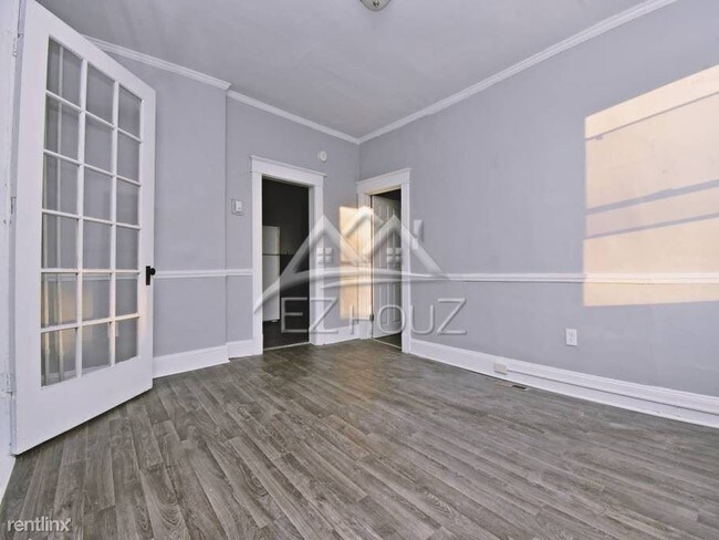 Building Photo - 3300 Gwynns Falls Pkwy