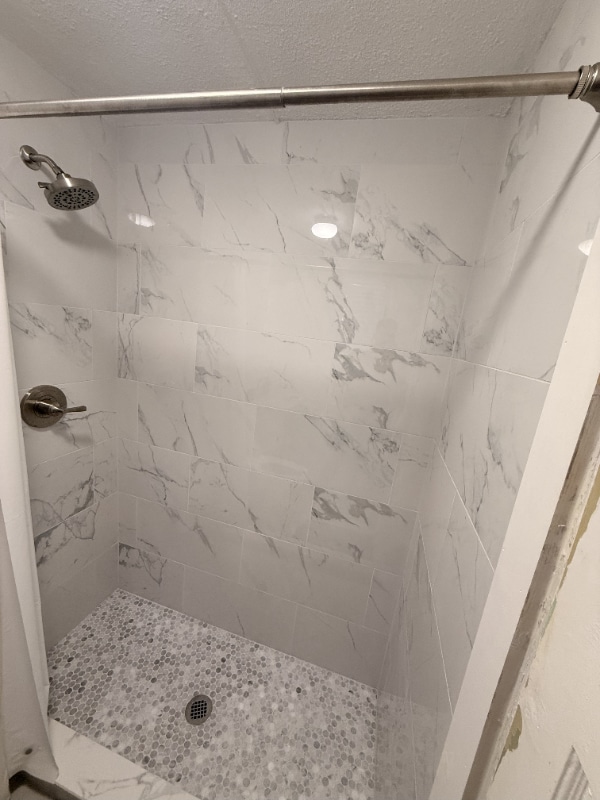 Building Photo - 820 N Humboldt St