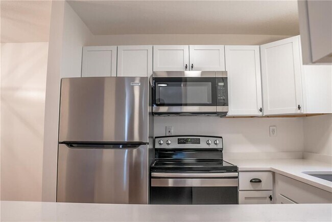 Foto del edificio - 728 Beverage Hill Ave