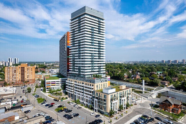 Building Photo - West22