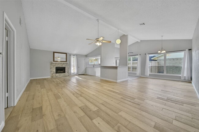 Foto del edificio - 21311 Park Rock Ln