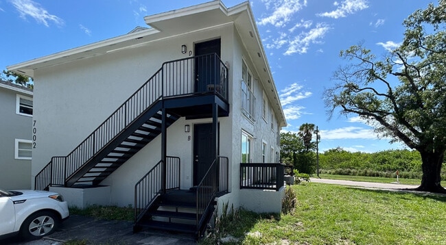 Photo - 7002 S Kissimmee St Apartment