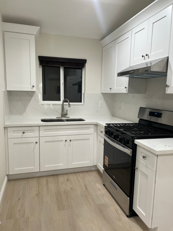 Building Photo - 14235 San Cristobal Dr