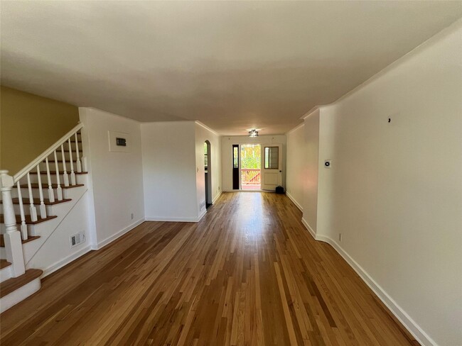 Building Photo - 1779 Pitman Ave
