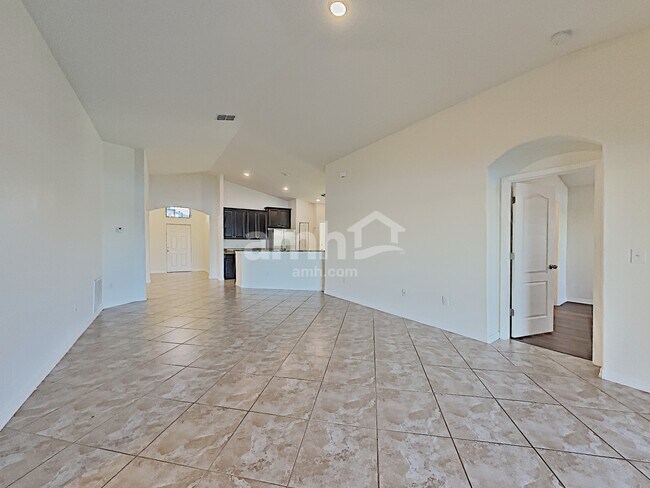 Foto del edificio - 13309 Wellington Hills Dr