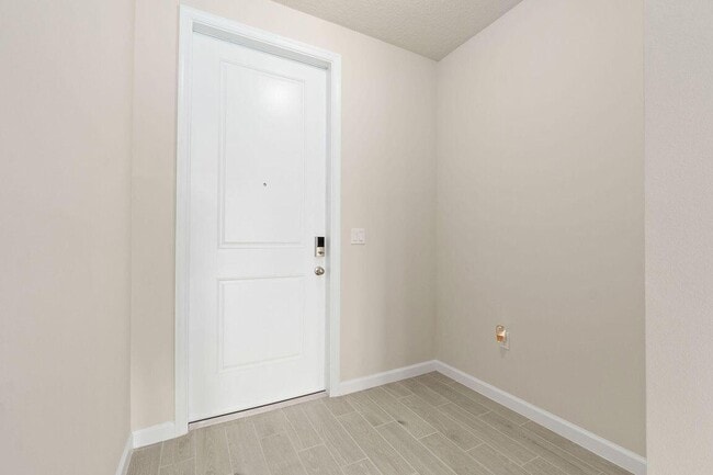 Building Photo - 3904 SE Caladium Ct