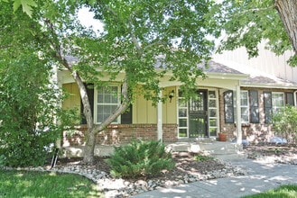 Building Photo - 7505 W Yale Ave