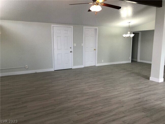 Foto del edificio - 5813 Evergreen Ave