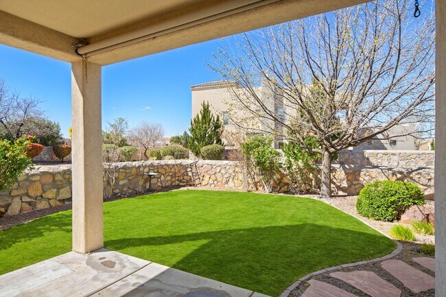 Foto del edificio - MARCH 2026 FREE! Spacious Home in Del Prado with pool access