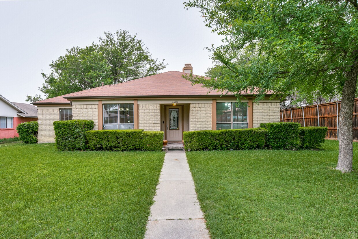 1607 Heather Glen Ct, Richardson, TX 75081 House for Rent in