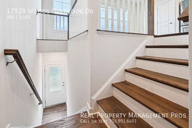 Foto del edificio - 17928 Woods Overlook Dr