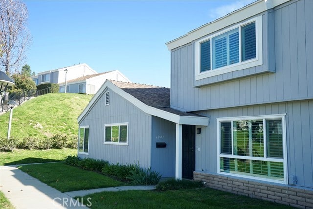 Building Photo - 1041 Cyn Spg Ln
