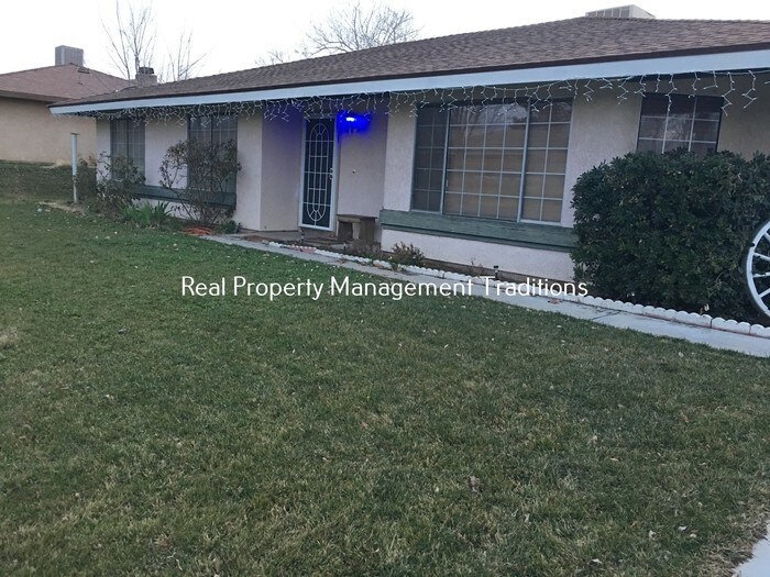 Primary Photo - Large Ranch Style house with Horse Facilities