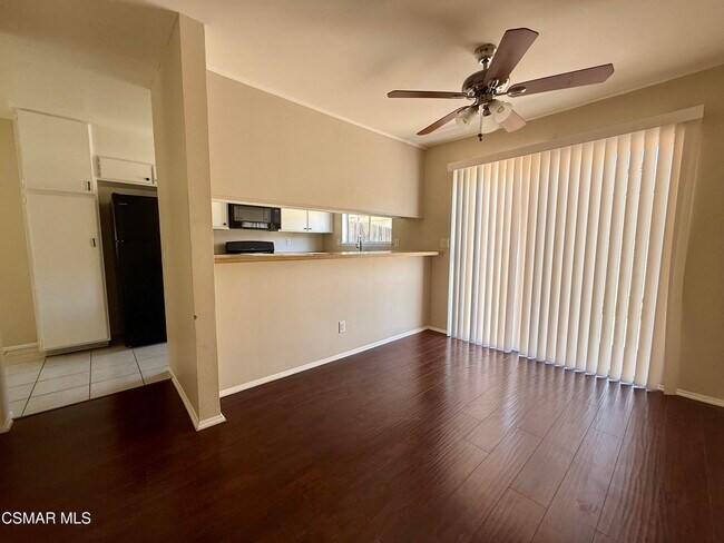 Foto del edificio - 14855 Campus Park Dr