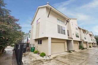 Building Photo - 5218 Petty St