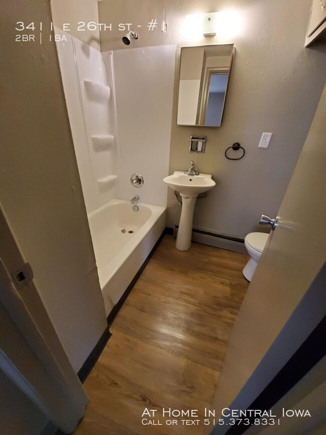 Foto del edificio - 3411 E 26th St