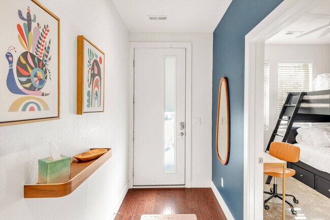 Foto del edificio - 1282 W 11th Ave