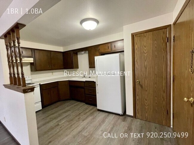 Foto del edificio - Recently Renovated 1 Bedroom 1 Bath Apartm...
